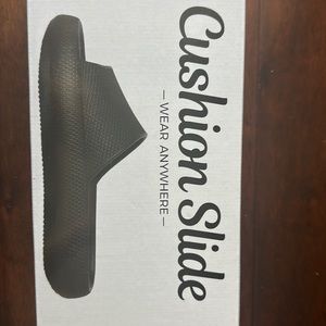 32 Degrees Ultra-soft EVA Cushion Cool Unisex Cushion Slide Sandals